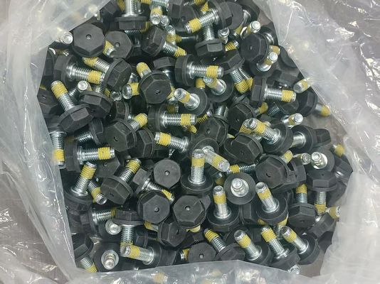 ফোর্কলিফ্ট ব্যাটারি অংশগুলির সর্বাধিক সুরক্ষা এবং স্থায়িত্বের জন্য বিচ্ছিন্ন বোল্ট ইনস্টল এবং প্রতিস্থাপন করা সহজ