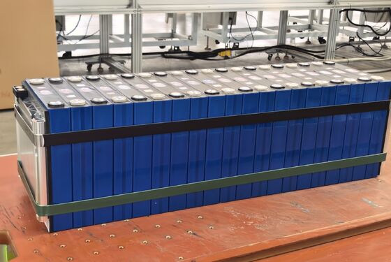 Low Maintenance 48V 460Ah Lithium Traction Battery with 5-Year Warranty for Forklifts