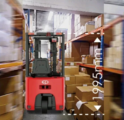 কমপ্যাক্ট 1.5 টন 3 চাকা বৈদ্যুতিক counterbalance ফোর্কলিফ্ট নিম্ন সিলিং পণ্য উত্তোলন ব্যবহার বিল্ট ইন লিথিয়াম আয়ন চার্জার সুযোগ চার্জিং ফোর্কলিফ্ট